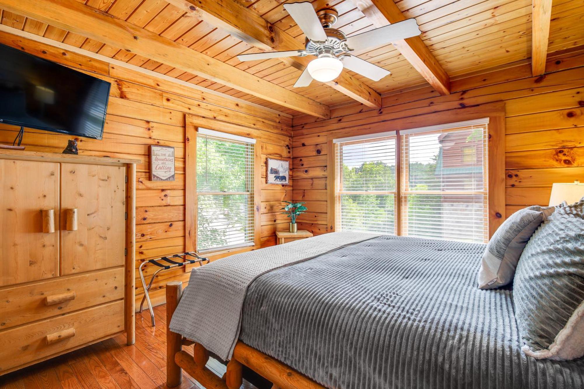 Pigeon Forge Cabin Premier Location And Hot Tub Екстер'єр фото