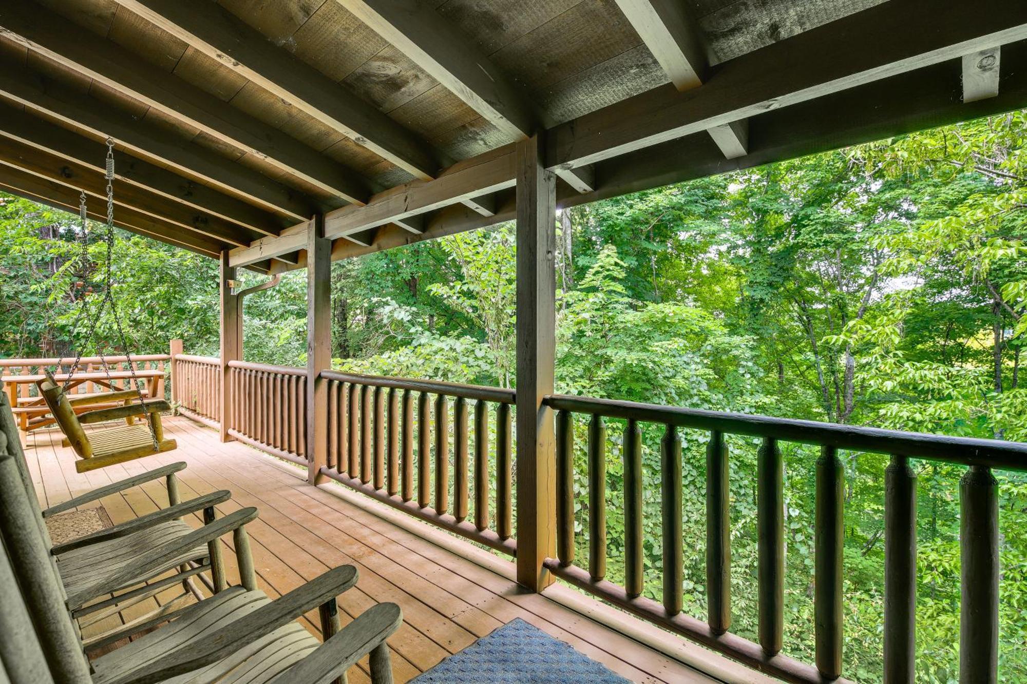 Pigeon Forge Cabin Premier Location And Hot Tub Екстер'єр фото
