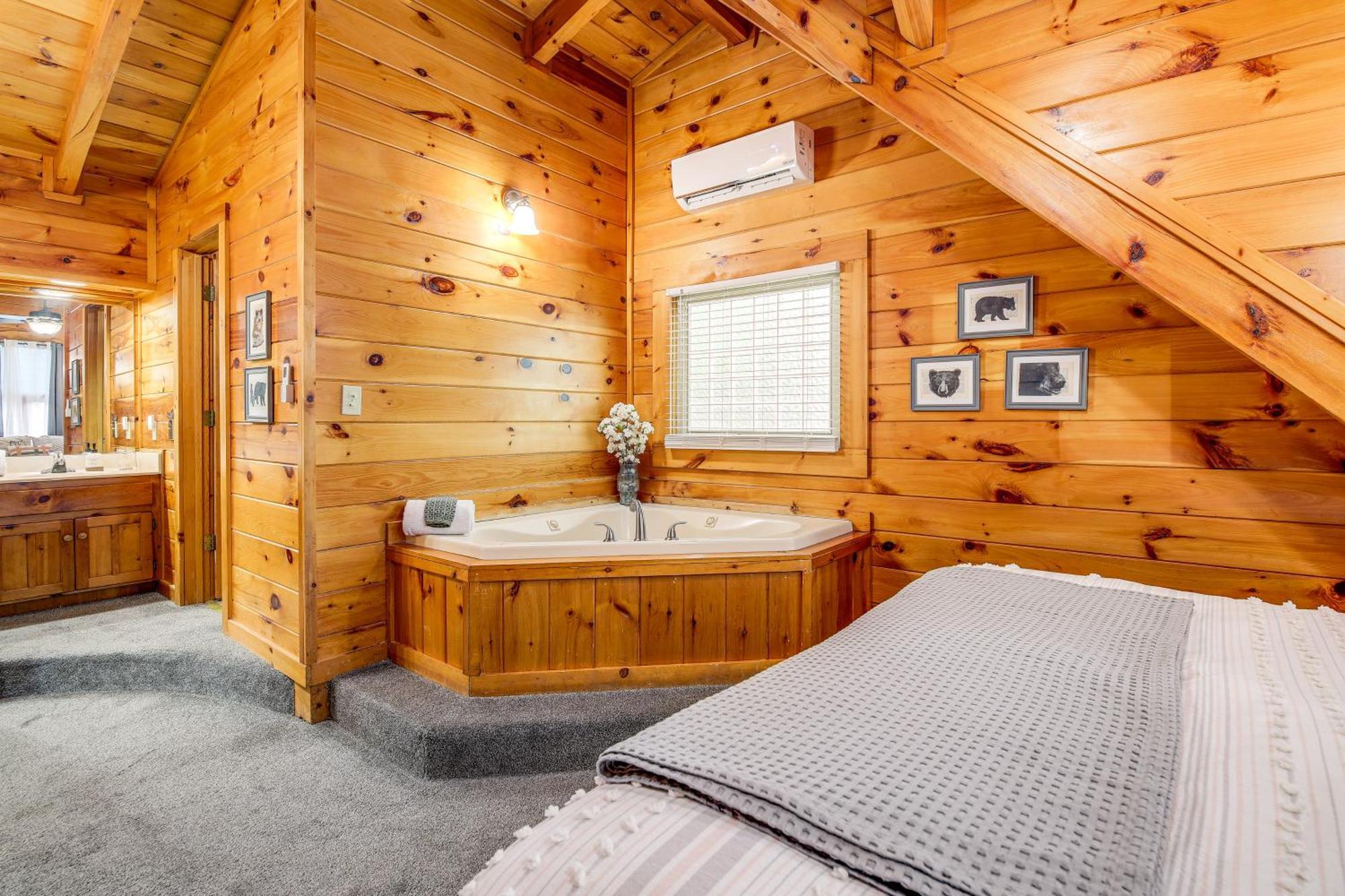 Pigeon Forge Cabin Premier Location And Hot Tub Екстер'єр фото