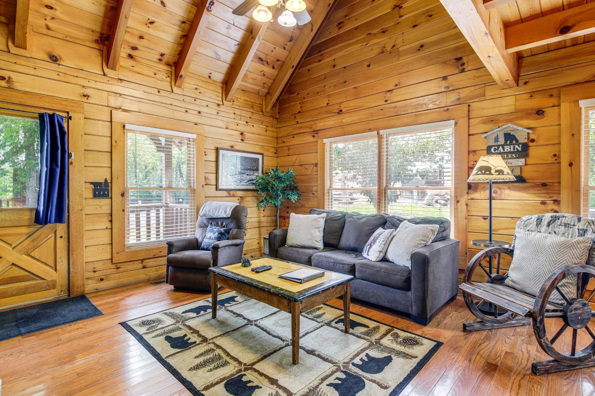 Pigeon Forge Cabin Premier Location And Hot Tub Екстер'єр фото